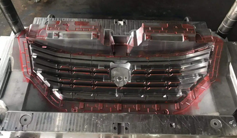 Automotive Injection: Mold Accuracy and Durability